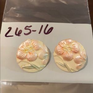 Round Flower Earrings